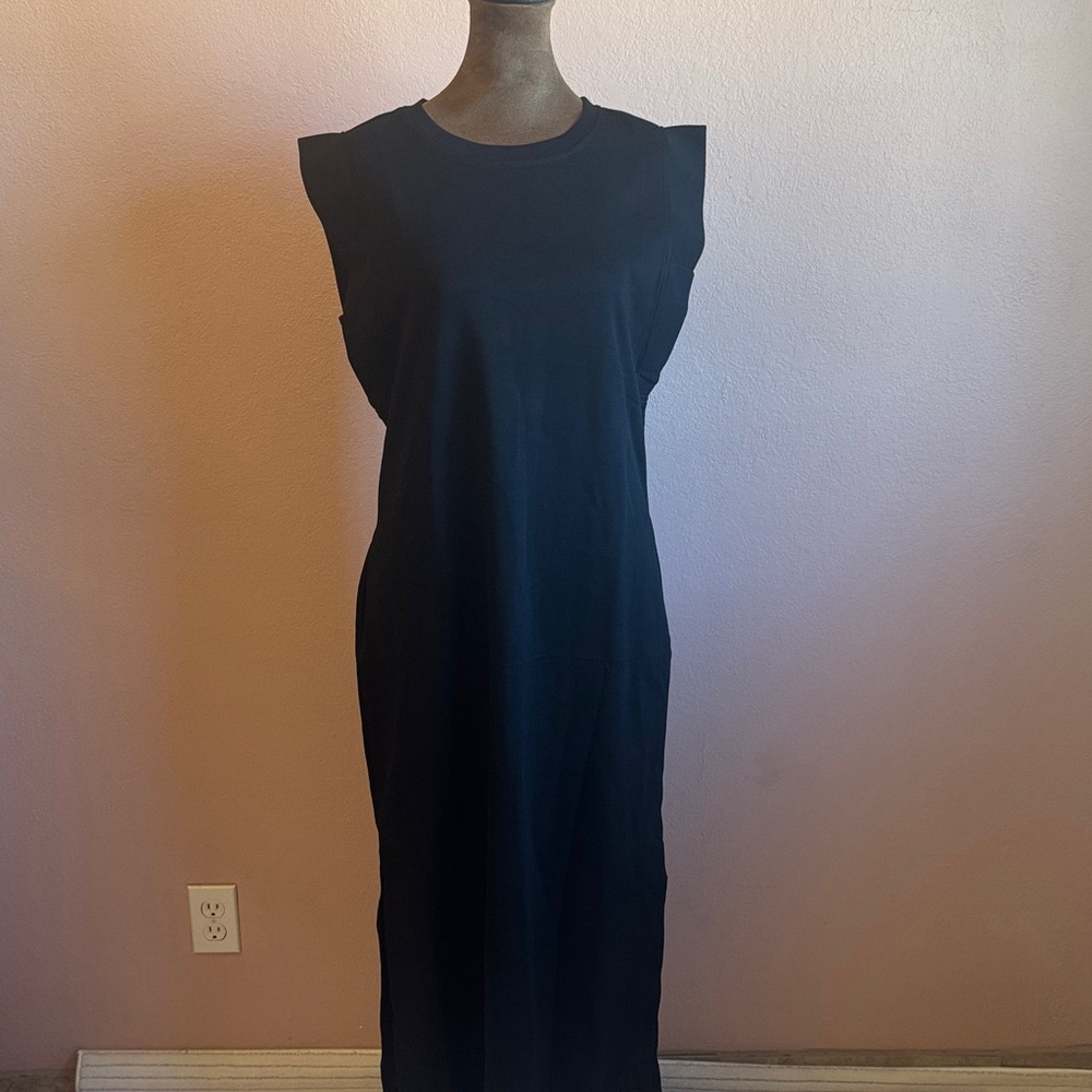 Chic Black Midi Dress